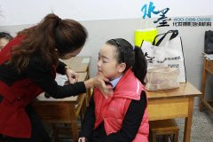 烟台电视台采访烟台二中由水墨打造造型