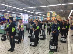 水墨化妆摄影培训学校参与录制电视台“快乐1