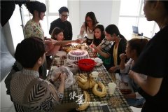 “坚持梦想”祝福水墨全科班毕业生