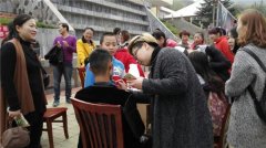 万圣节水墨忙不迭  塔山鬼屋“众鬼出没”