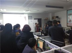 广发证券特邀水墨张校长为职员们讲解并演示职