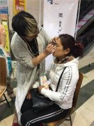 烟台佳世客特邀水墨张校长为会员现场给予形象