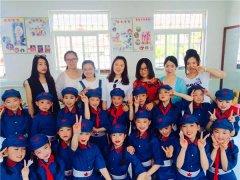 水墨化妆学校的优秀化妆学徒被邀请为《莱山第