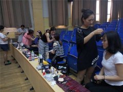 烟大外国语学院2016年毕业典礼再次邀请水墨化妆