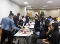 中国银行形象宣传片特邀水墨团队为出镜职员及