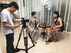 [ 执着一份美丽的事业 坚定让更多人拥有美 ] -