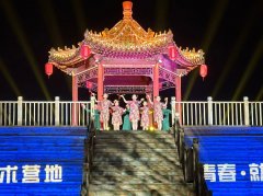 七夕夜，水墨美业化妆团队携手芝罘区文化馆为